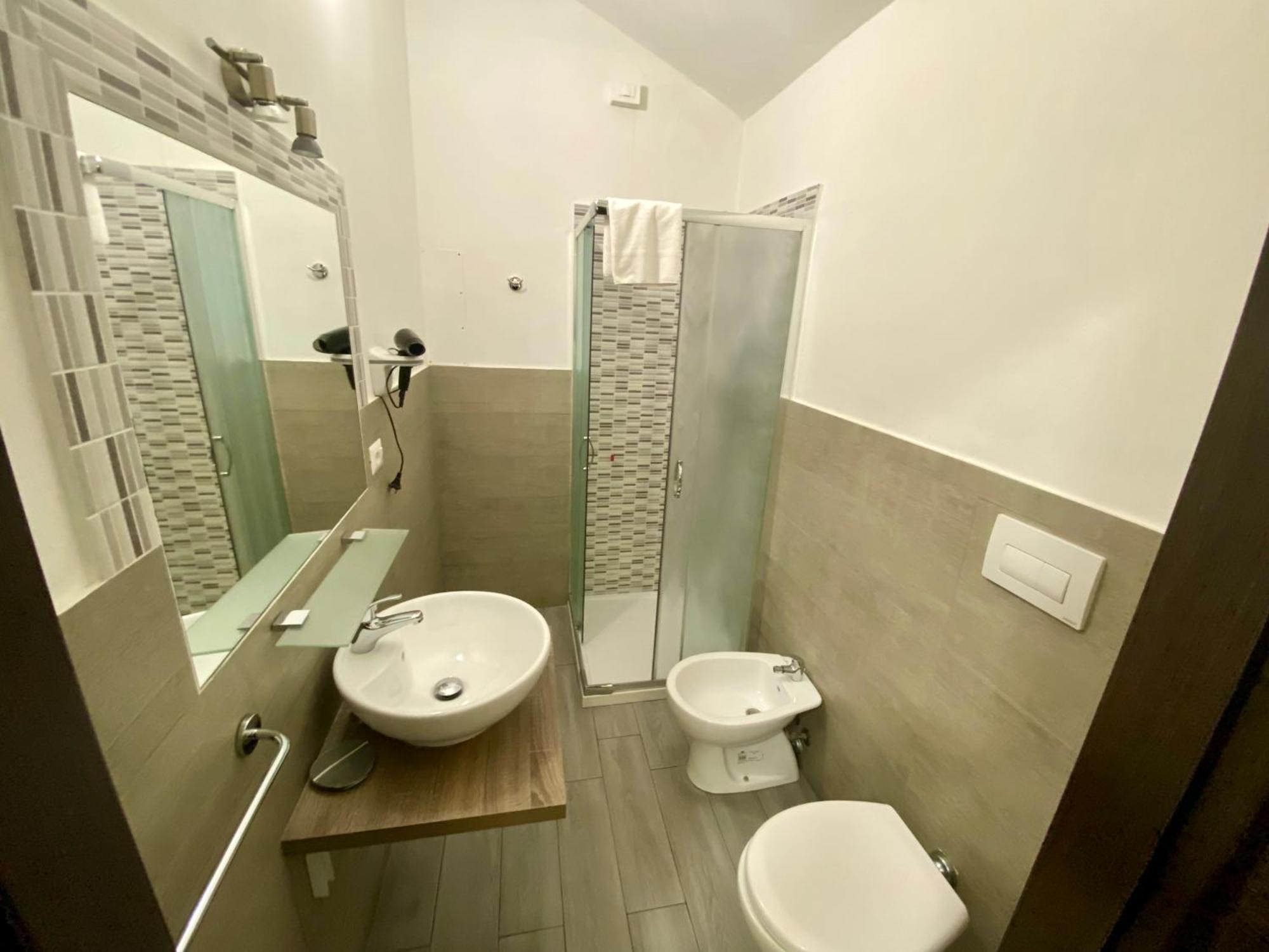 Guest House Minas Milan Exterior photo